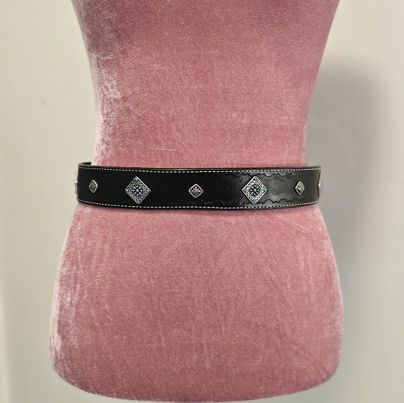 Brighton black leather belt with turquoise and silver accents. Size Medium - Picture 6 of 10